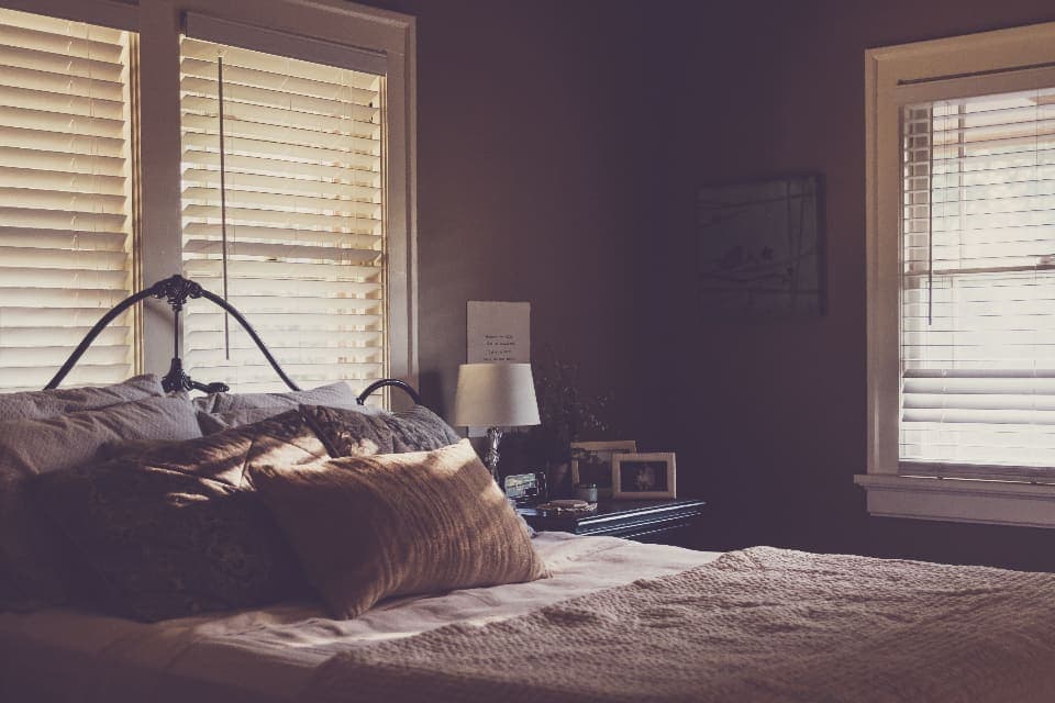 Bedroom, Renovated room in Huli